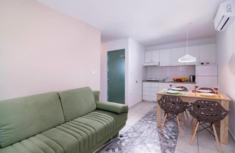 Lena Apartments 3 Potos Exterior foto